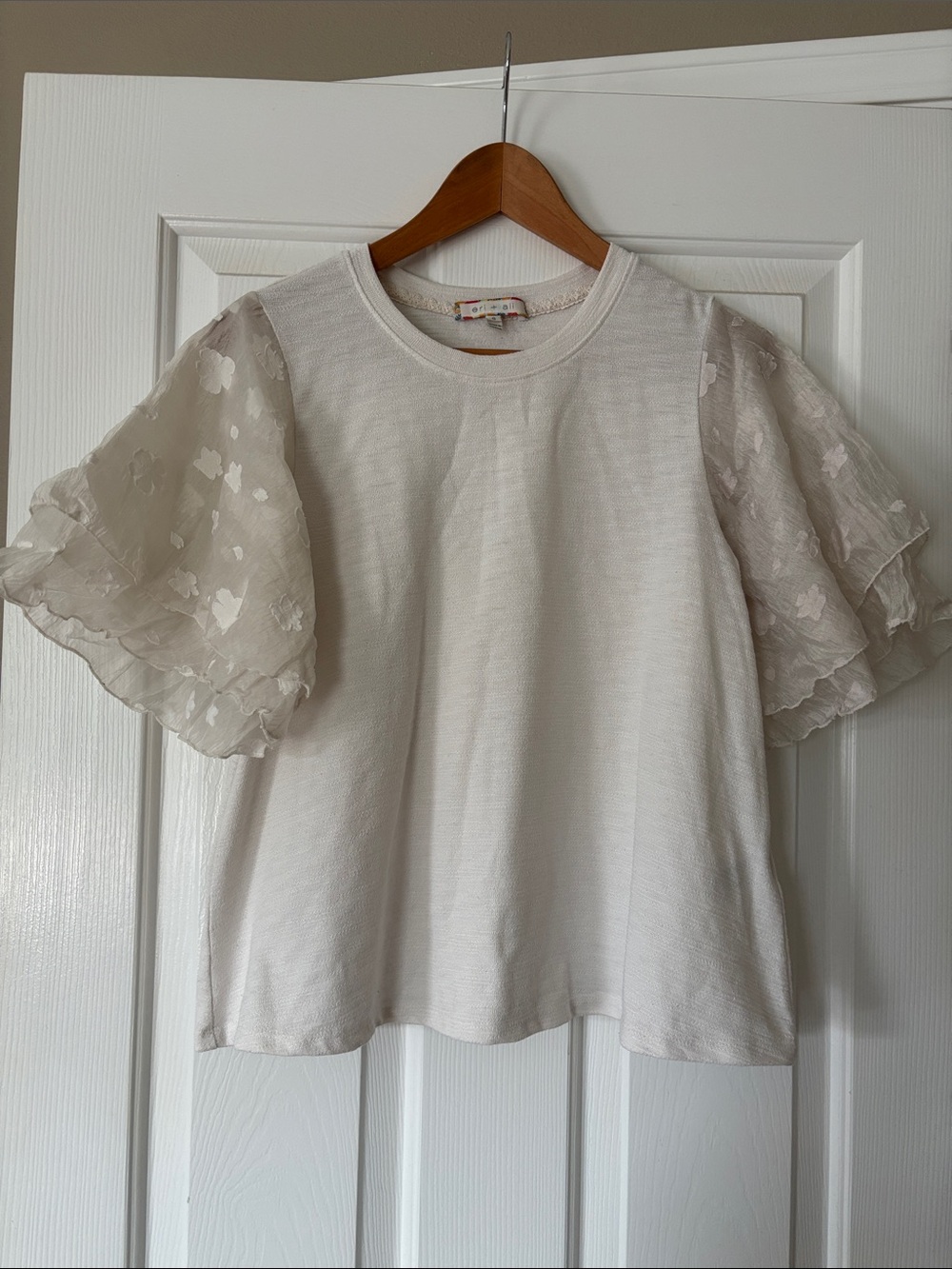 Flutter Sleeve Top